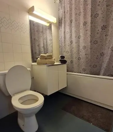 Dans Avec Piscine A 50m De La