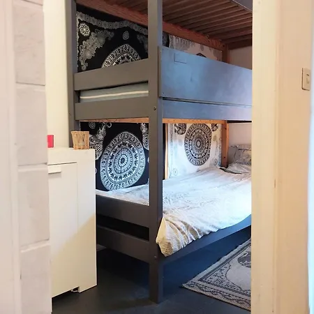 Apartment Dans Avec Piscine A 50m De La *