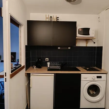Dans Avec Piscine A 50m De La Apartment *