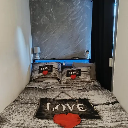 Dans Avec Piscine A 50m De La Рокебрюн — Кап-Мартен