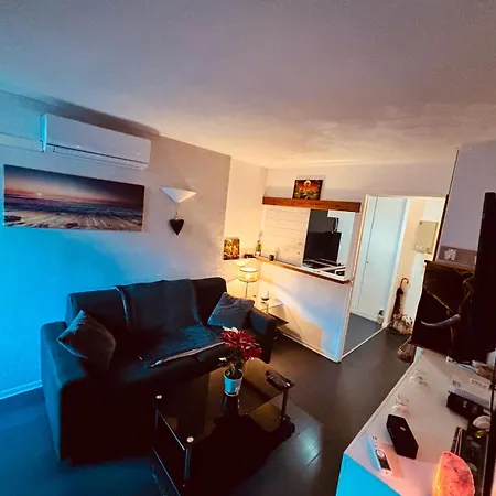 Dans Avec Piscine A 50m De La