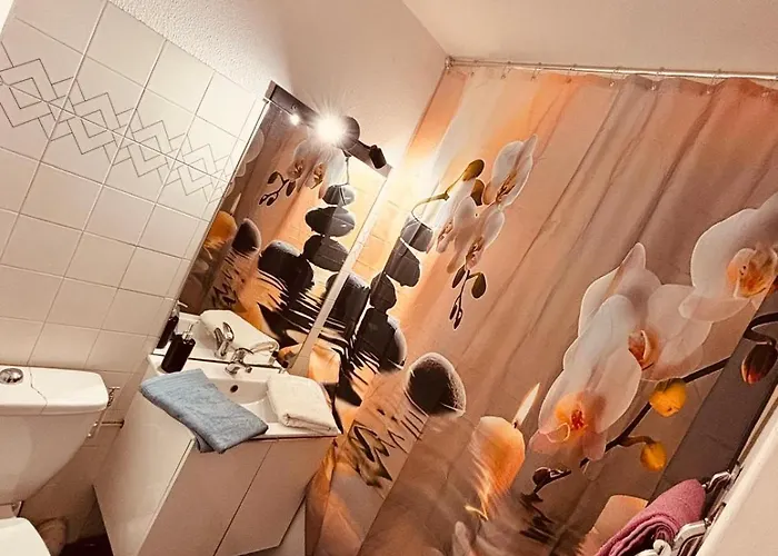 Dans Avec Piscine A 50m De La Apartament *